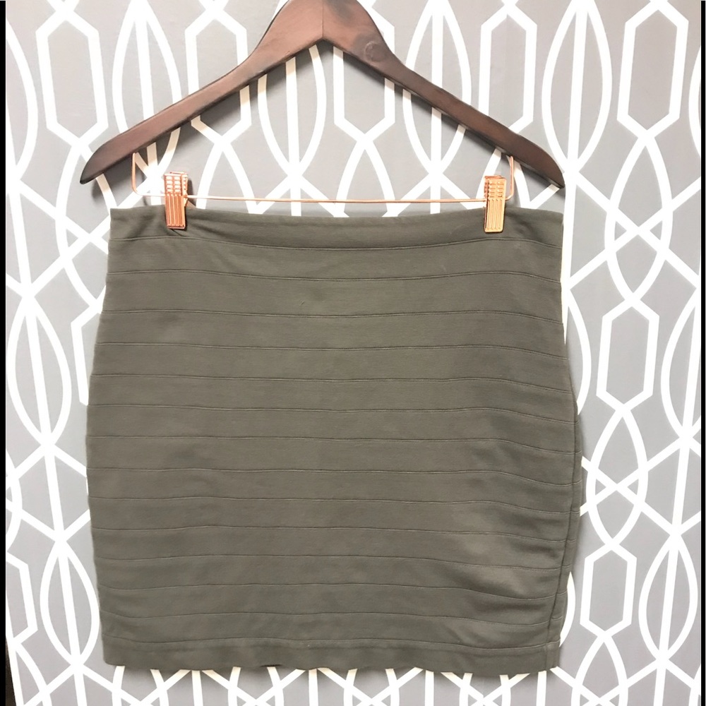 EXPRESS Mini Skirt